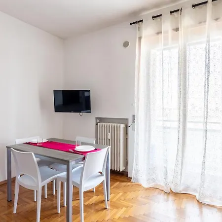 Terrazza Con Vistacasa Con Parcheggio Gratuito * Milano